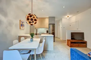 Downtown - Amazing 2 bedroom/2 bathroom - Image 5