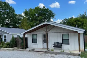Isla's Cottage Near Pickwick Dam with Boat Parking - Image 2