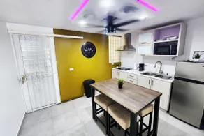Complete house for up to 8 people with a pool. - Image 2