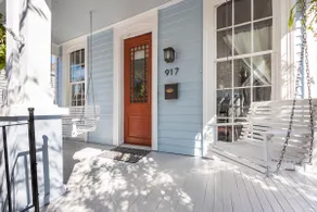 Idyllic Uptown Bungalow - Image 2