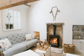 Luxury Dales village retreat, quiet private lane. - Image 3