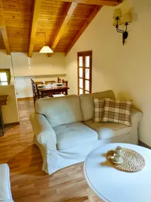 House in La Cerdanya facing the Segre - Image 4