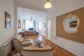 Aristocratic Elegant 2 BDRM spacious home TOP CENTER - Image 5