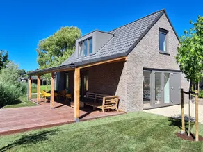Bungalow 82 op Recreatiepark De Wielen - Image 2