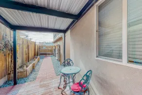 The Hidden Gem! Walkable downtown location. - Image 4