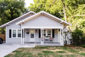 Walk to OU Stadium - 3BR/2BA with Patio & Parking - Image 3
