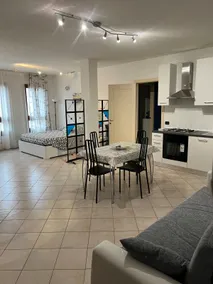 luxury apartment Corso del Popolo - Image 2
