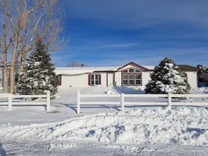 4 Bedroom Ogallala. 6 minutes from southern beach! - Image 3
