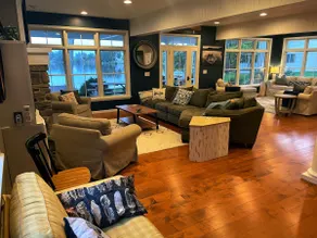 12 Bedroom Lake House, 150 ft Lakefront, 1 Acre, Beach, Ski Elk Mountain Poconos - Image 3