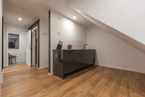 Top floor loft with 1 bedroom / 42 sqm - Image 5