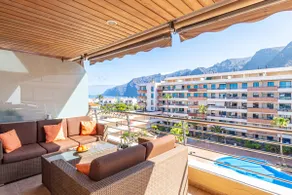 Top Floor Ocean View Apt by Dream Homes Tenerife - Image 4