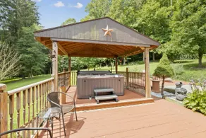 3 bed 2 bath w Hot Tub/Fire Pit in Hocking Hills! - Image 2