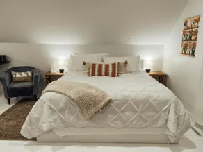 Lovely 1 BR Loft w/King 4 miles from BGSU - Image 3