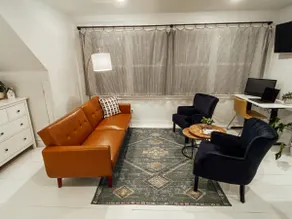 Lovely 1 BR Loft w/King 4 miles from BGSU - Image 4