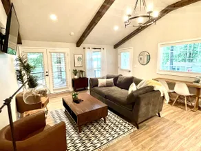 Dreamy Cottage Getaway w/ Sunset Lakeview - Image 2
