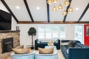 Cowry Acres: 11 Acre Enchanted Retreat, Hot Tub - Image 2