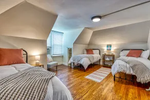 Huge 6Bd House Historic Updated King Bed Shaw - Image 5