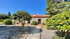 Lovely place with parking included - Image 5