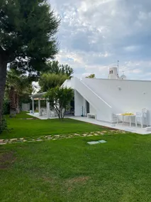 Private Villa at 150 meters from the beach - Image 2