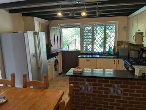Riverbank Cottage - Image 5