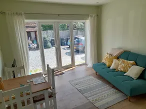 Super one bedroom apartment in the Surrey Hills - Image 3