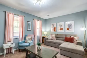 The Gap Getaway - Luxury Apt Near LMU & Nat’l Park - Image 2