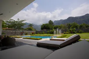 Exclusive downtown house, family, beautiful view. - Image 4