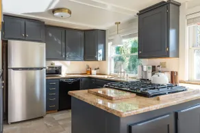 Stay at Niles Beach - Image 4