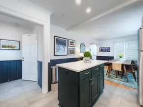 Perfect Campus Home - 99 Walk Score 4bd, Sleeps 10 - Image 3
