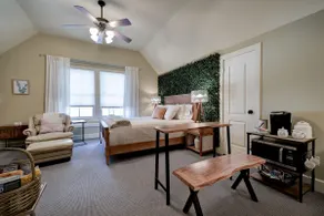 Upscale Quiet City Guesthouse-Close to Everything - Image 2