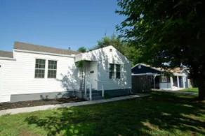 Stylish and Cozy | 13 Min to Downtown OKC | Duplex - Image 2