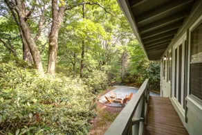 Prime Location surrounded by Nature! - Image 2