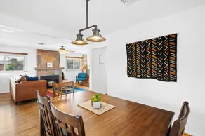 Gated & Comfy 3bd Home in Historic Blenman-Elm - Image 3