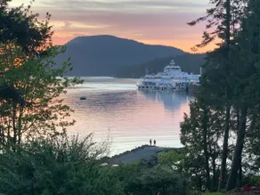 Sunset Suite on Village Bay - Image 2