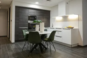 TOP Luxurious & Cozy 2BR, 5 mins to Bahrain Bay. - Image 5