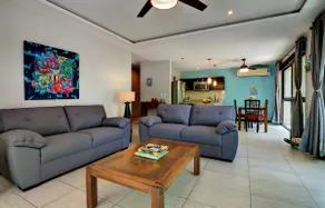 Beautiful Golf Course View inside Gated Community - Image 2