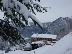 Chalet Tournette avec jacuzzi, Domaine du Fraizier - Image 3
