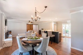 Spacious 4 bedroom w/pool & GuestHouse Old Town - Image 5