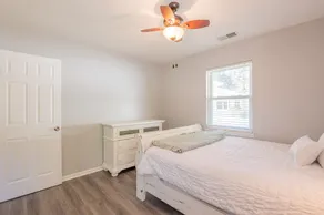 Spacious 4 bedroom w/pool & GuestHouse Old Town - Image 4