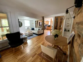 Classic Peaks Island Cottage - 5 min walk to Ferry - Image 2