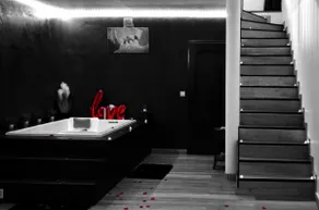 LOVEROOM A THEME CASANOVA'S HOME LOVE - Image 3