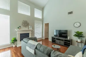 6 Bedroom Villa South of Fort Worth - Image 4