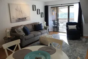 Beautiful 2 BedroomVilla in Kingston Resort - Image 4