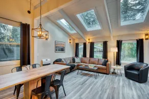 The Modern Base Camp ~ Luxurious Mt Hood Cottage - Image 2