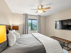 Gorgeous Downtown Gatlinburg w/Views and Pool! - Image 3