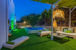 White House Hersonissos - Image 2