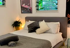 The Art House: Boutique Stay Near Byron Bay - Image 4