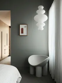 Stylish Coastal Retreat - Image 4