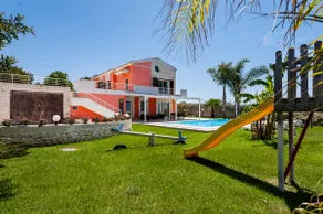 Villa mit Sauna, privatem Pool und Whirlpool | Gartenblick | Perfekt für die Arbeit von Zuhause - Image 4