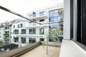 Deluxe apartment with 1 bedroom and balcony - Image 5